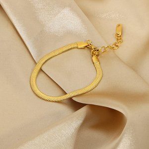 Herringbone Bracelet Snake chain bracelet Gold stacking bracelet Stainless Steel